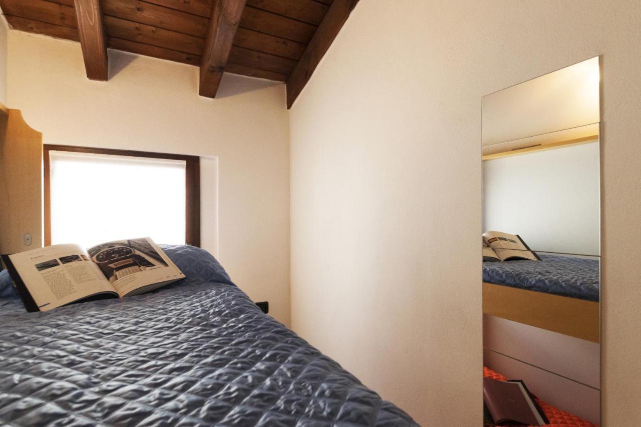 2-Bedroom Lakeview Apartment At The Lake Acquaseria Esterno foto